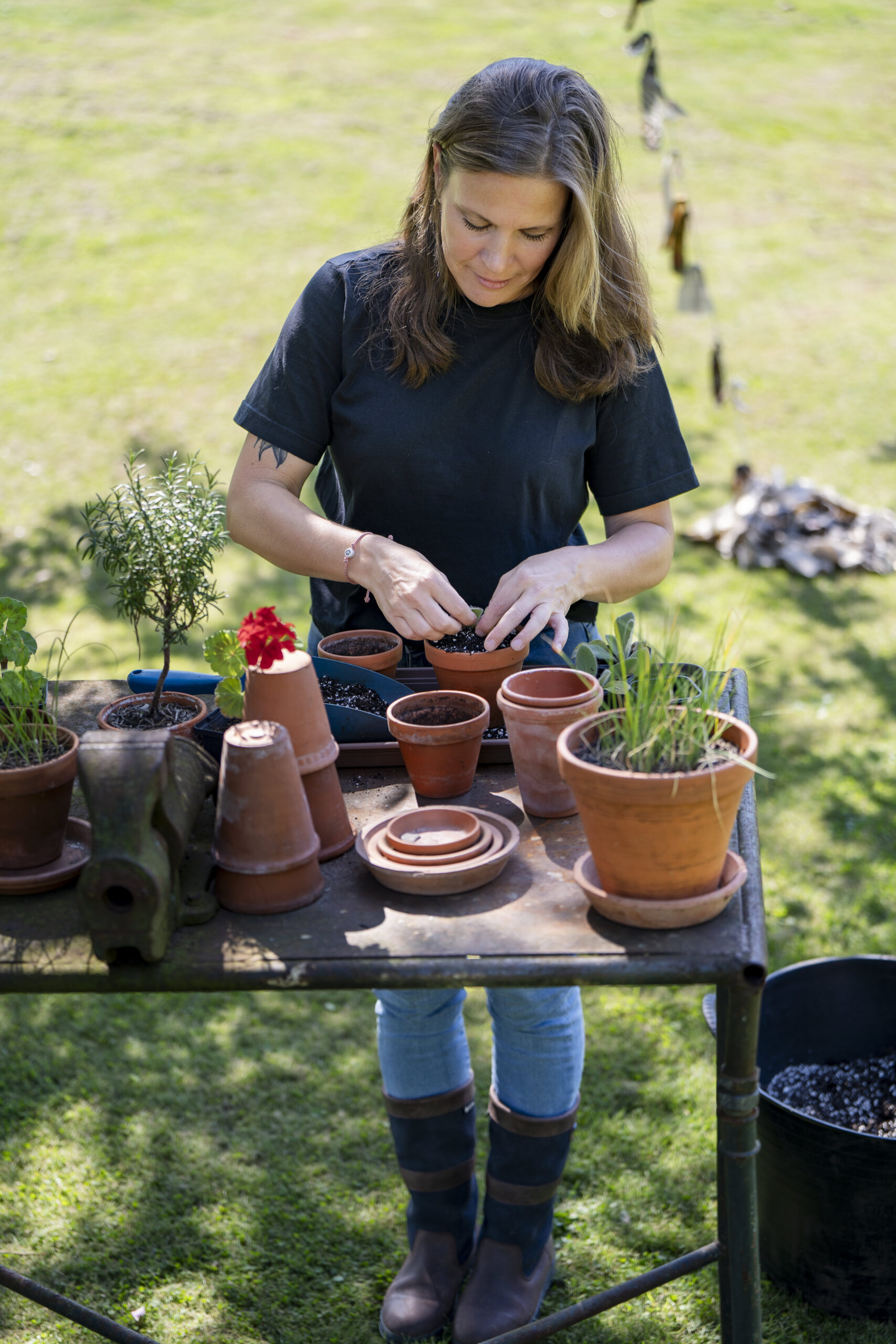 Linsey legt precies uit hoe het werkt om zelf je eigen moestuin te beginnen